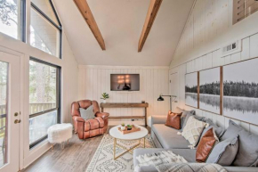 Designer Retreat with Pool, Golf and Beach Access!